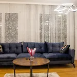 Luxus Wohnung Hing Im Stadtzentrum